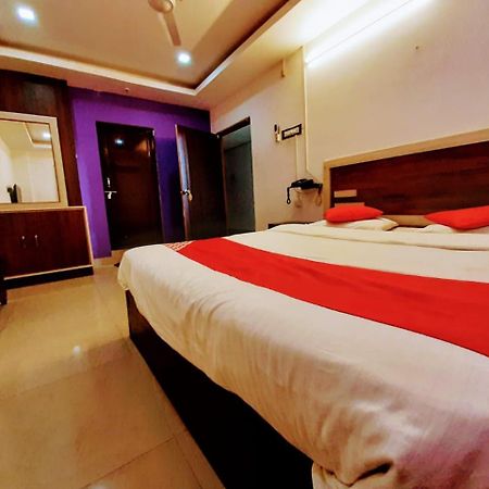 Hotel Vashishta Inn Paderu ภายนอก รูปภาพ