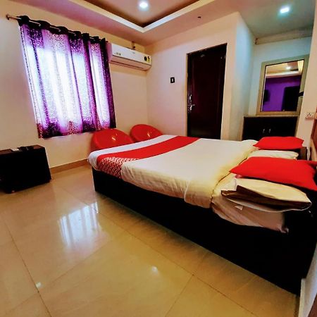 Hotel Vashishta Inn Paderu ภายนอก รูปภาพ
